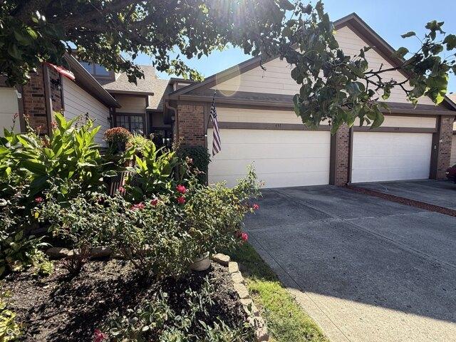 Condo for sale in Greenwood, Indiana