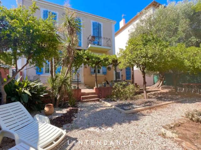 Maison vente à Arrondissement de Toulon, Hyères