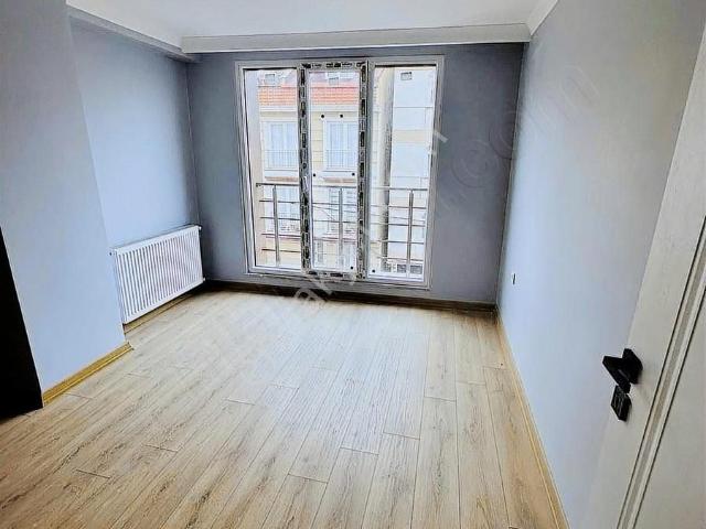 Avcilar içerisinde satılık Daire