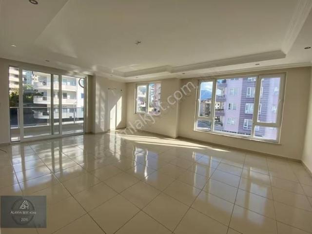 Alanya, Antalya içerisinde kiralık mülk