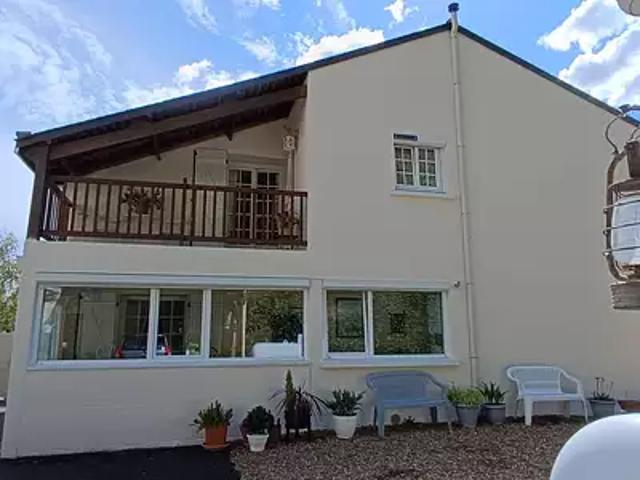 Maison vente à Chinon, Cinais