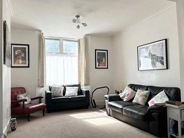 House for rent in Upton, Acol