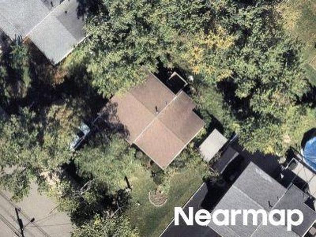 House for sale in Creighton Village, Old Bridge Township