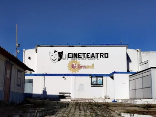 Armazém venda em Odemira