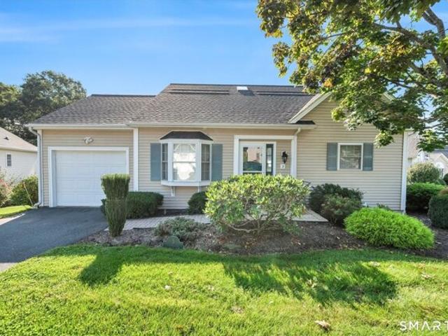 Condo for sale in Portland, Connecticut