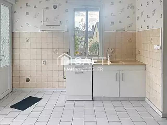 Maison vente à Chinon, Cinq-mars-la-pile