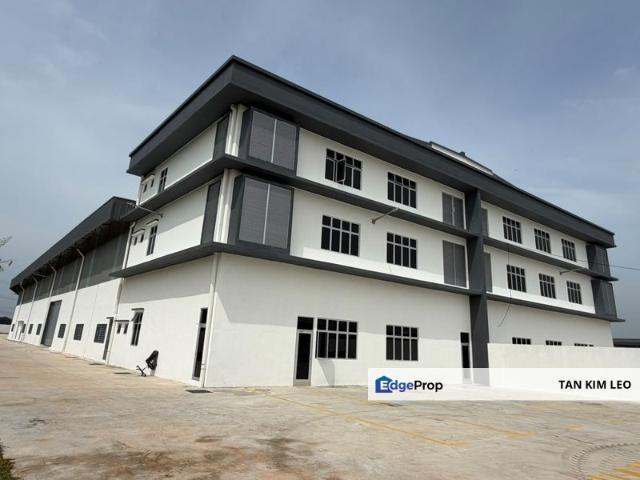 Warehouse for rent in Tanjong Sepat, Selangor