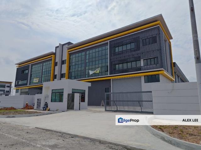 Warehouse for rent in Tanjong Sepat, Selangor