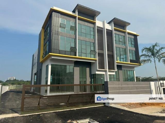 Warehouse for sale in Tanjong Sepat, Selangor