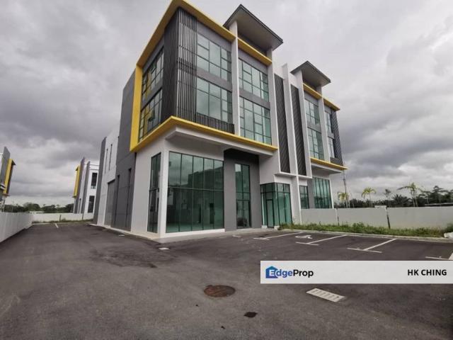 Warehouse for sale in Tanjong Sepat, Selangor