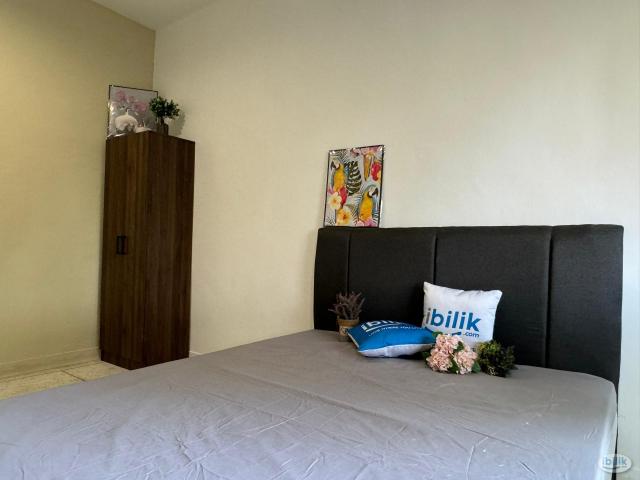 Room for rent in Renggam, Johor