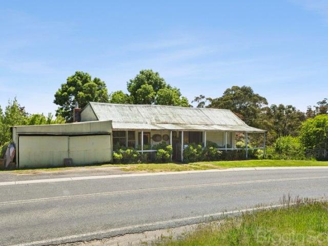 House for sale in Daylesford, Victoria