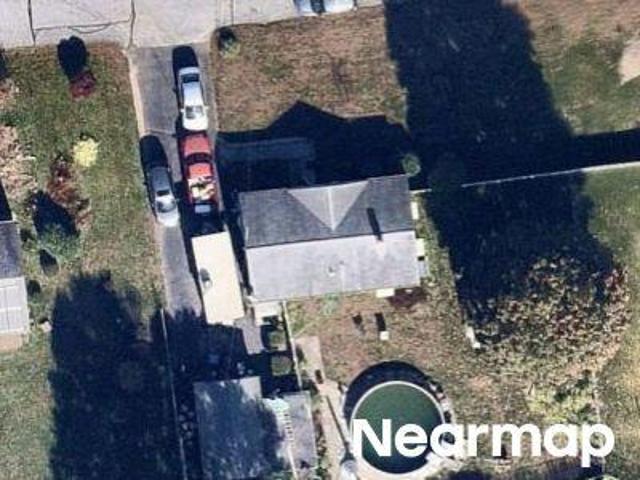 House for sale in Mansfield Center