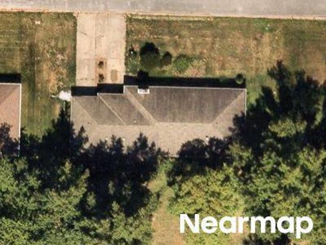 House for sale in Herrin