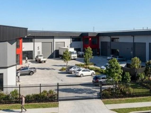 Warehouse for sale in Toombul, Queensland
