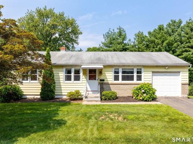 House for sale in Hamden, South Central Connecticut Planning Region