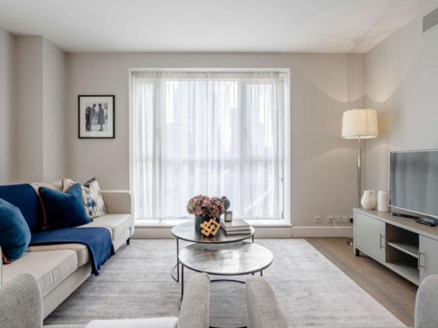 Apartment for rent in Canary Wharf, Greater London