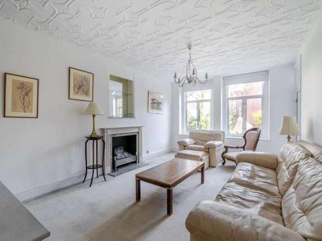 Apartment for rent in St. John's Wood, Greater London
