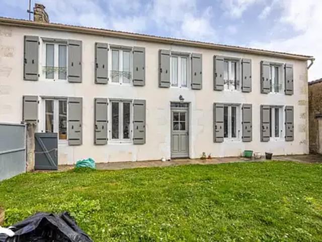Maison vente à Rochefort, Ciré-d'aunis