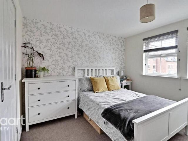 Apartment for rent in Shinfield