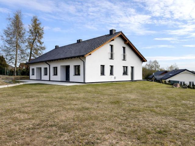 Dom na sprzedaż w Trąbki Wielkie, Pomorskie