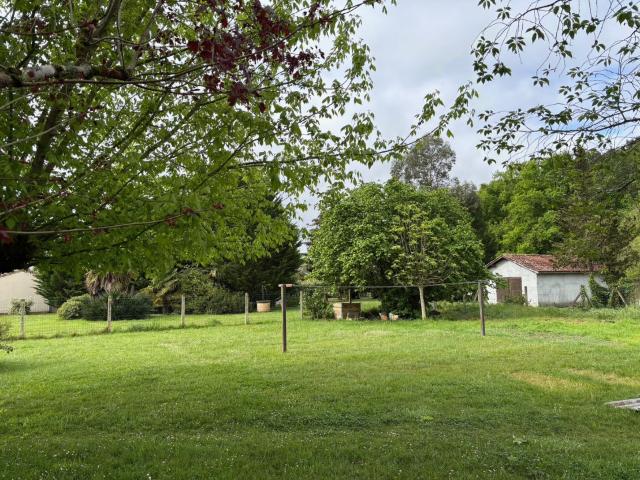 Terrain vente à Lesparre-Médoc, Cissac-médoc