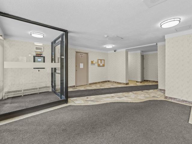 Apartment for rent in Ancaster, Ontario