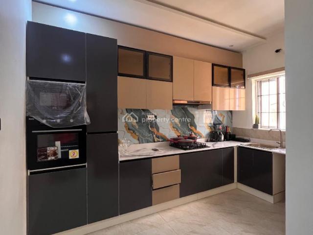 Detached house for sale in Eti Osa, Abuja