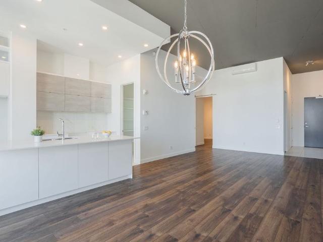 Apartment for rent in Les Rivières, Québec