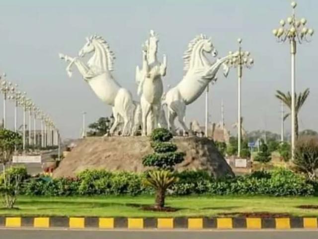 Land for sale in Faisalabad, Islamabad Capital Territory