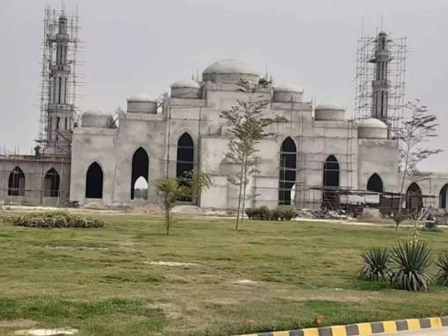 Land for sale in Faisalabad, Islamabad Capital Territory