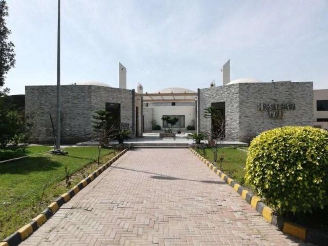 Land for sale in Gujranwala, Islamabad Capital Territory