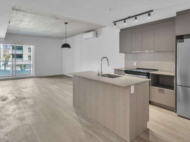 Apartment for rent in St. Leonard's, Quebec