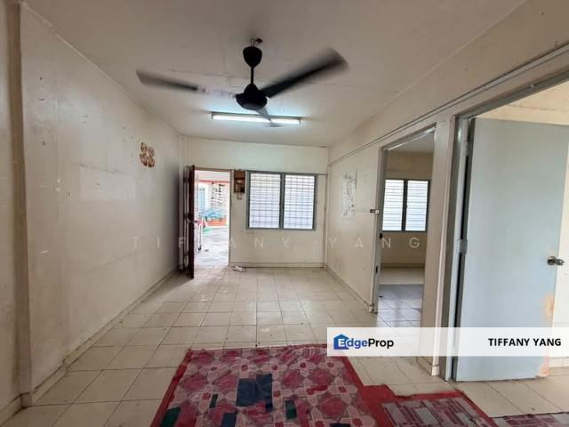Flat for sale in Kajang, Langat