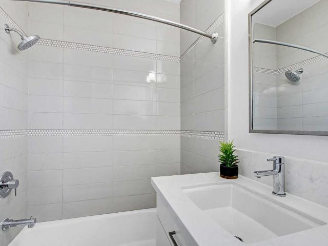 Apartment for rent in Burbank, California