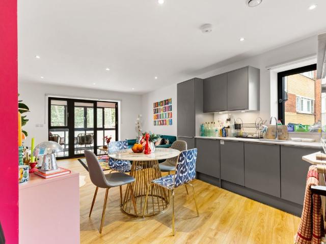 House for rent in Maitland Park, Greater London