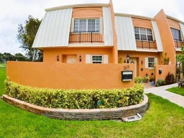 House for sale in Davie