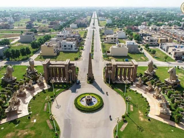 Land for sale in Gujranwala, Islamabad Capital Territory