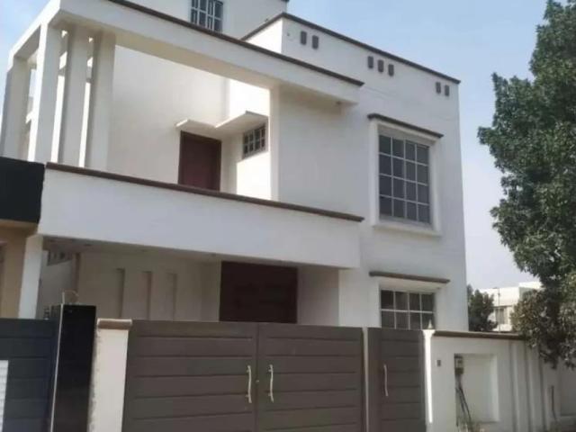 House for sale in Faisalabad, Islamabad Capital Territory