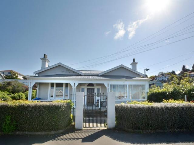 House for rent in Otakou