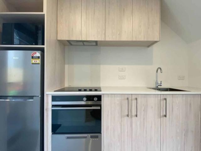 Townhouse for rent in Heathcote, Canterbury