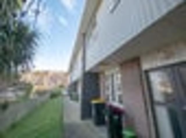 House for rent in Otakou