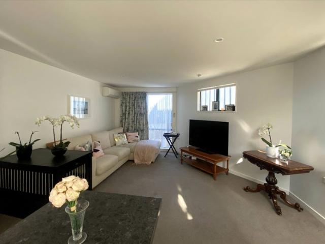 House for rent in Otakou