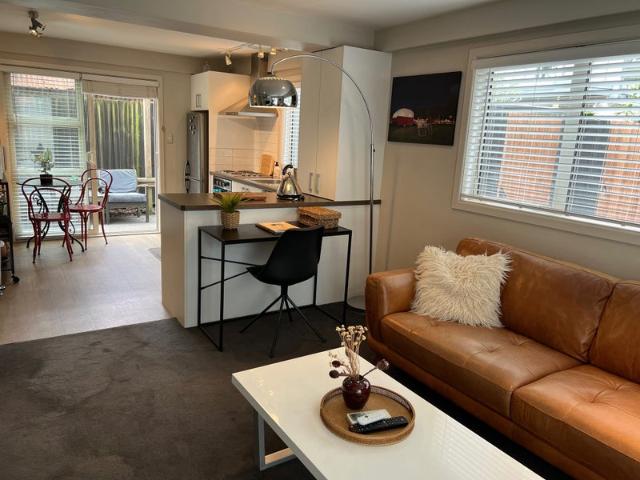 Apartment for rent in Little Akaloa, Canterbury