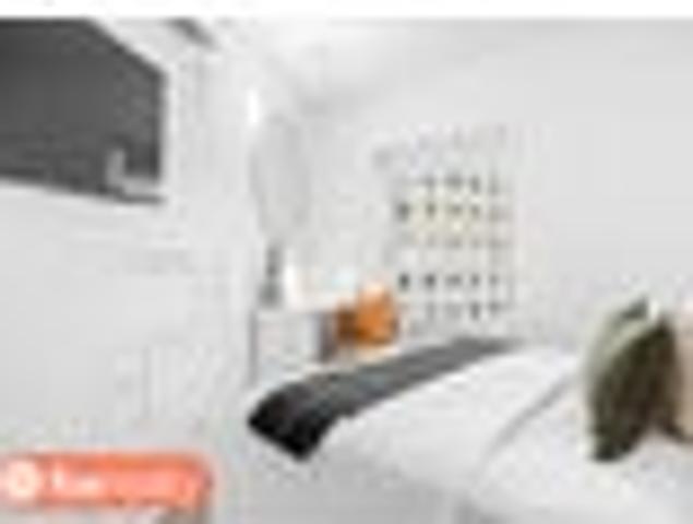 Apartment for rent in Newton, Auckland