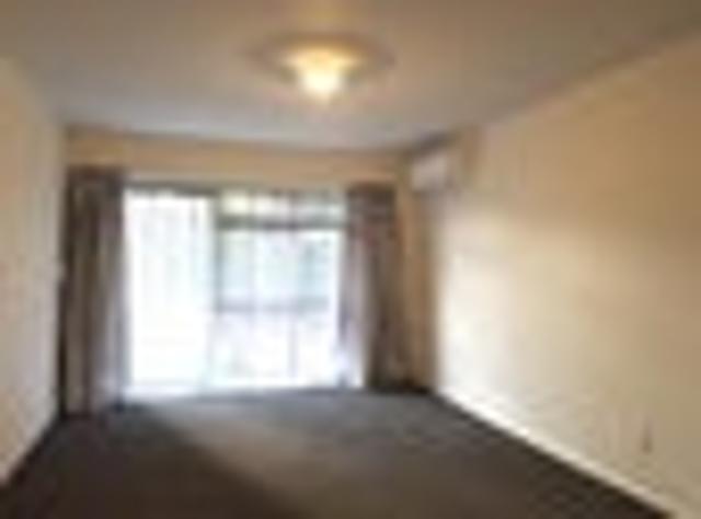 Apartment for rent in Heathcote, Canterbury