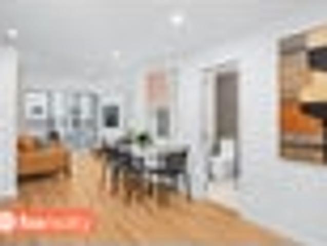 Apartment for rent in Mechanics Bay, Auckland