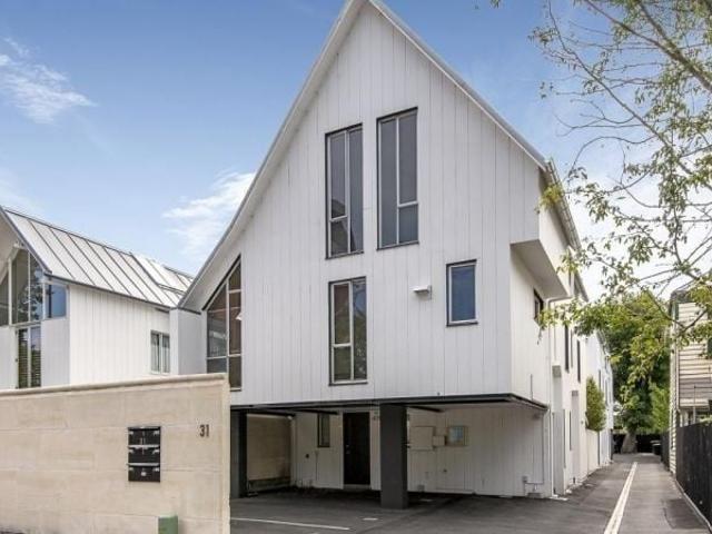 Apartment for rent in Little Akaloa, Canterbury