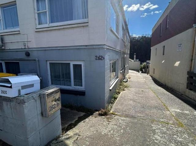 House for rent in Otakou