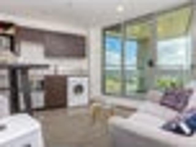 Apartment for rent in Newton, Auckland